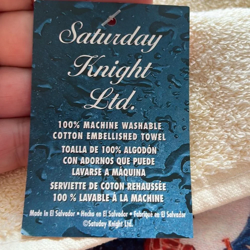 SATURDAY KNIGHT LTD Cream Blue Snowman Bath Towel Decorative NWT Winter Holiday